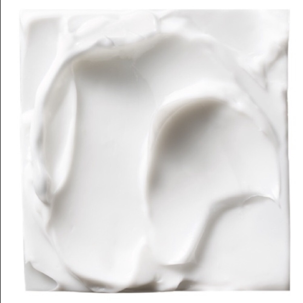 🆕 | 💚 Milk Makeup Vegan Moisturizer - Picture 7 of 10